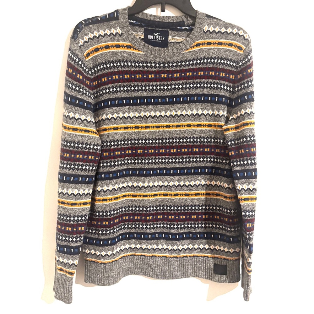 Hollister Fair Isle Gray, Navy and Yellow Striped Knit